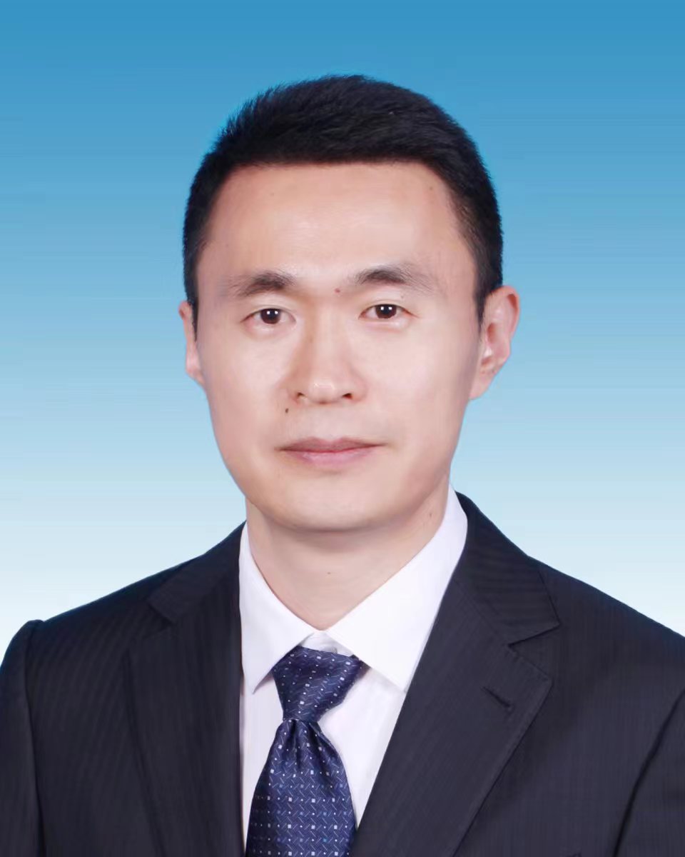 谭振东